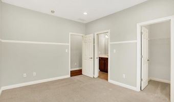 4498 Nottinghill Dr, Avon, IN 46123