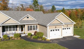58 Granite Ln, Chester, NH 03036