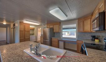 52 Road 8UC, Clark, WY 82435