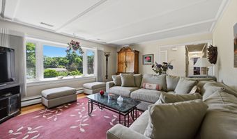 188 Great Plain Rd, Danbury, CT 06811