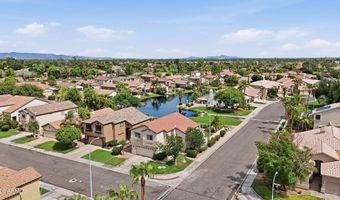 902 W AZALEA Pl, Chandler, AZ 85248