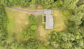 66 Lyford Rd, Brookfield, NH 03872