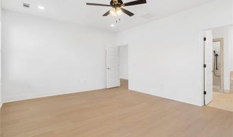 6902 SW Basswood Ave, Bentonville, AR 72713
