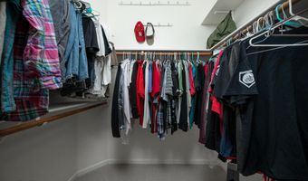 1660 W HONEYSUCKLE Ln, Chandler, AZ 85248