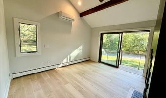 280 W Reach Dr, Jamestown, RI 02835