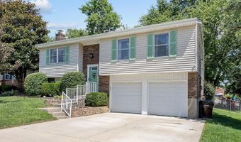 544 Morrvue Dr, Delhi, OH 45238