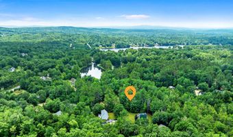 70 Meredith Ln, Barnstead, NH 03225