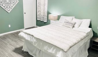2214 GRASMERE Dr, Apopka, FL 32703