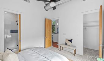 2116 Mcclintock Rd 232, Charlotte, NC 28205