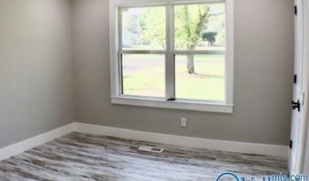 507 Longwood Dr, Arab, AL 35016