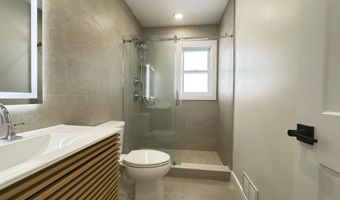 40 ISABELLA Ave 1, Bayonne, NJ 07002