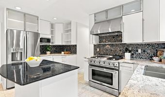 209 HALL Dr, Barboursville, VA 22923