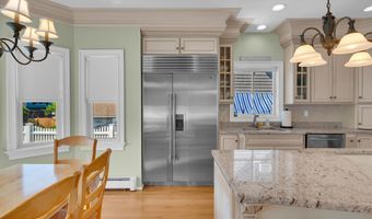 842 East Ave, Bay Head, NJ 08742