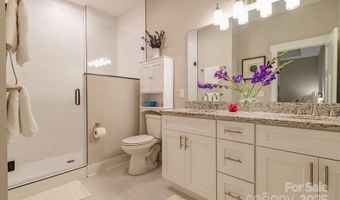 64 Creekside View Dr, Asheville, NC 28804