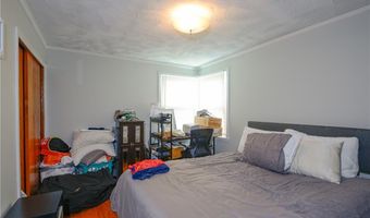 44 Dudley Ave, Newport, RI 02840