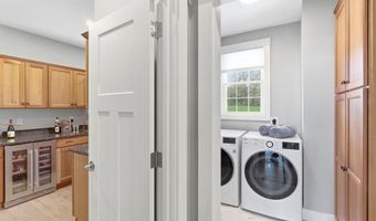 20 Pinnacle Ln, Bow, NH 03304