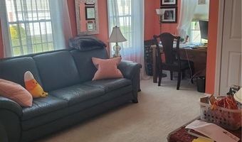 6 Streamview Dr, Cumberland, RI 02864