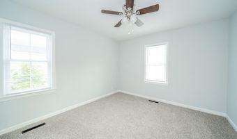 171 Nursery Rd, Anderson, IN 46012