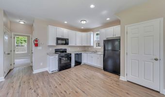14 E New York, Villas, NJ 08251