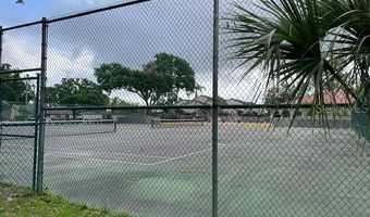 6262 142ND Ave N 1005, Clearwater, FL 33760