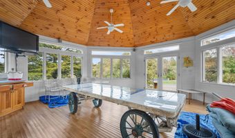 34 Black Duck Ln, Barnstable, MA 02630