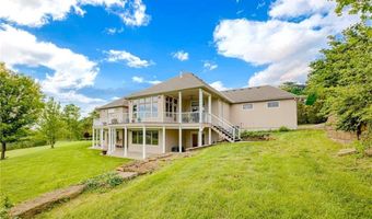 15526 Evans Rd, Basehor, KS 66007