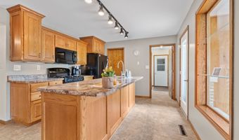 519 SE 13th, Dyersville, IA 52040