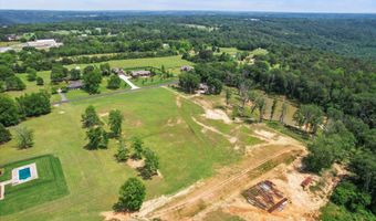 111 Appaloosa Dr, Albertville, AL 35951