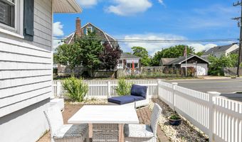 202 Lake Ave, Bay Head, NJ 08742