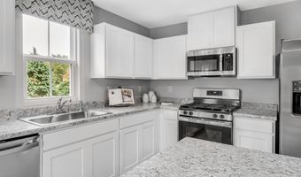 437 Quarry Creek Dr Plan: Pine, Amherst, OH 44001