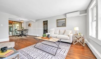 31 Darling St, Acushnet, MA 02743