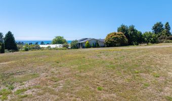 15282 HIGHWAY 101, Brookings, OR 97415
