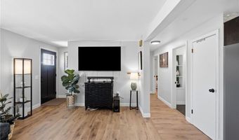 80 Barrett Ave, North Providence, RI 02904
