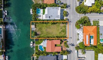 10201 E Broadview Dr, Bay Harbor Islands, FL 33154