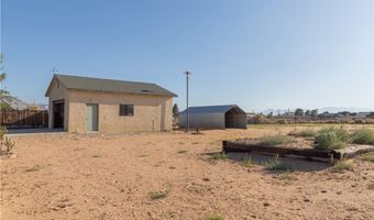 12386 Pawnee Rd, Apple Valley, CA 92308