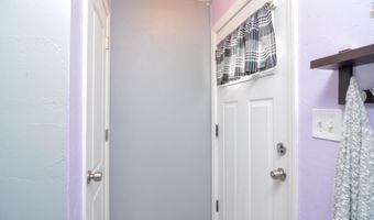 816 E HARRISON St, Appleton, WI 54915