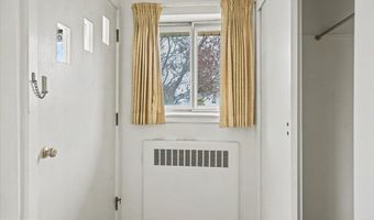 620 S MUHLENBERG St, Allentown, PA 18104