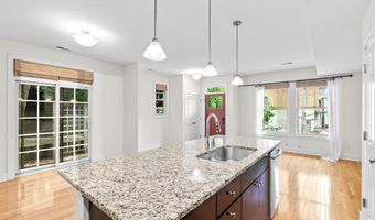 922 Catherine St St, Ann Arbor, MI 48104