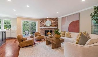 30101 Amelia Dr, Agoura Hills, CA 91301