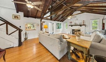 88 Lakeside Dr, Alloway, NJ 07461