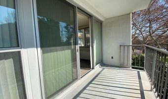301 N BEAUREGARD St N 122, Alexandria, VA 22312