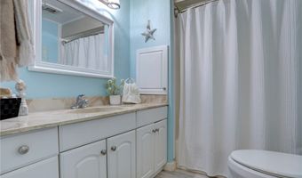 1142 Barefoot Cir, Barefoot Bay, FL 32976