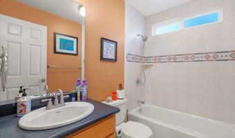 333 Puumakani Pl, Kahului, HI 96732