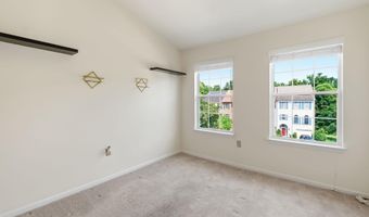 7827 QUILL POINT Dr, Bowie, MD 20720
