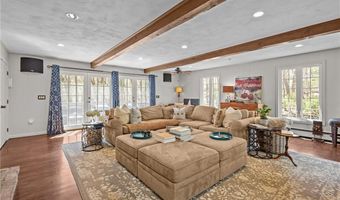 1340 Waterford Dr, East Greenwich, RI 02818