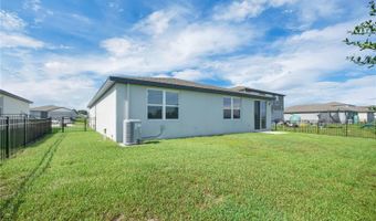 1122 OAK VALLEY Dr, Auburndale, FL 33823
