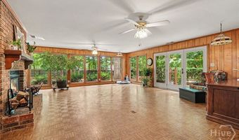 168 Great Oak Dr, Athens, GA 30605