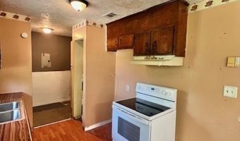 208 Lee St, Atmore, AL 36502