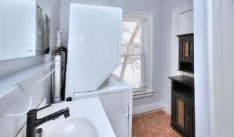 56 Franklin St, Ansonia, CT 06401