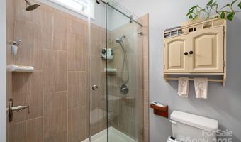 12 Asher Ln, Arden, NC 28704